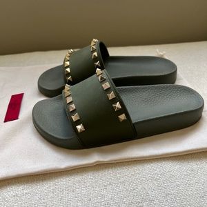Valentino Rockstud Rubber Slides, size 35, army green.  With dust bag.